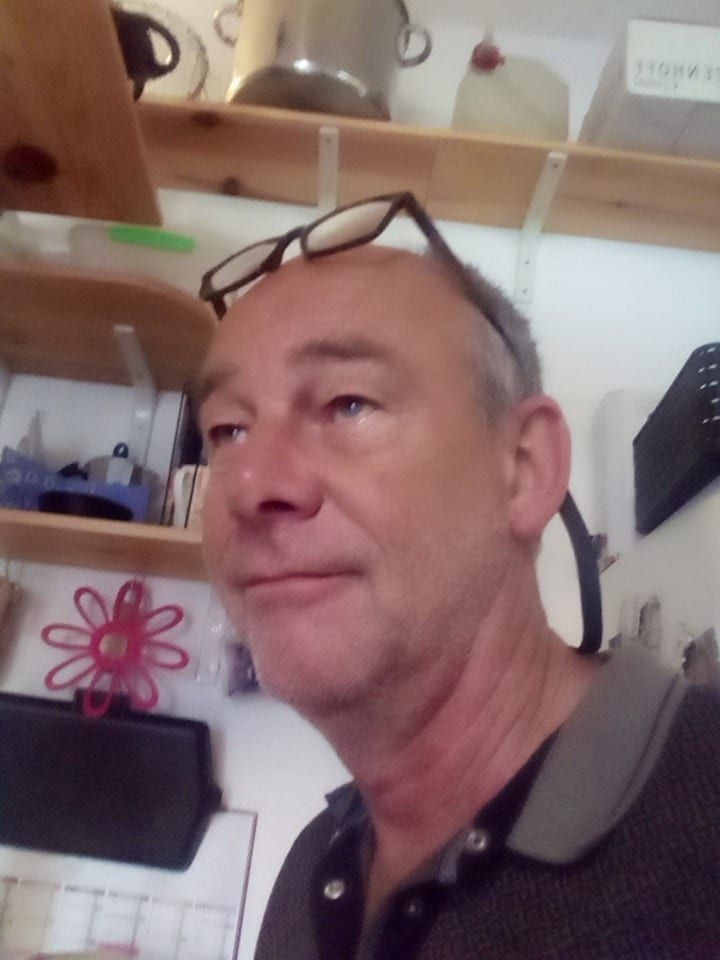 Profil von Marc-etienne, 22 Jahre, Gay in Scheuern (Rheinland-Pfalz)