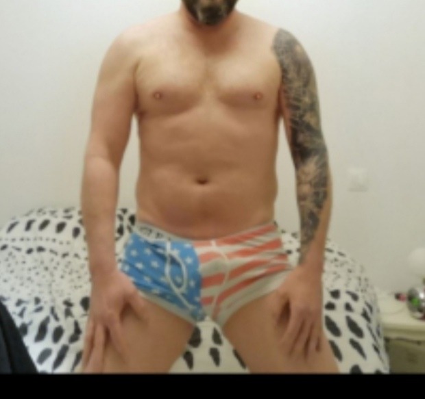 Salam - Gay in Hochscheid Profil von Salam, 28 Jahre, Gay in Hochscheid (Rheinland-Pfalz)