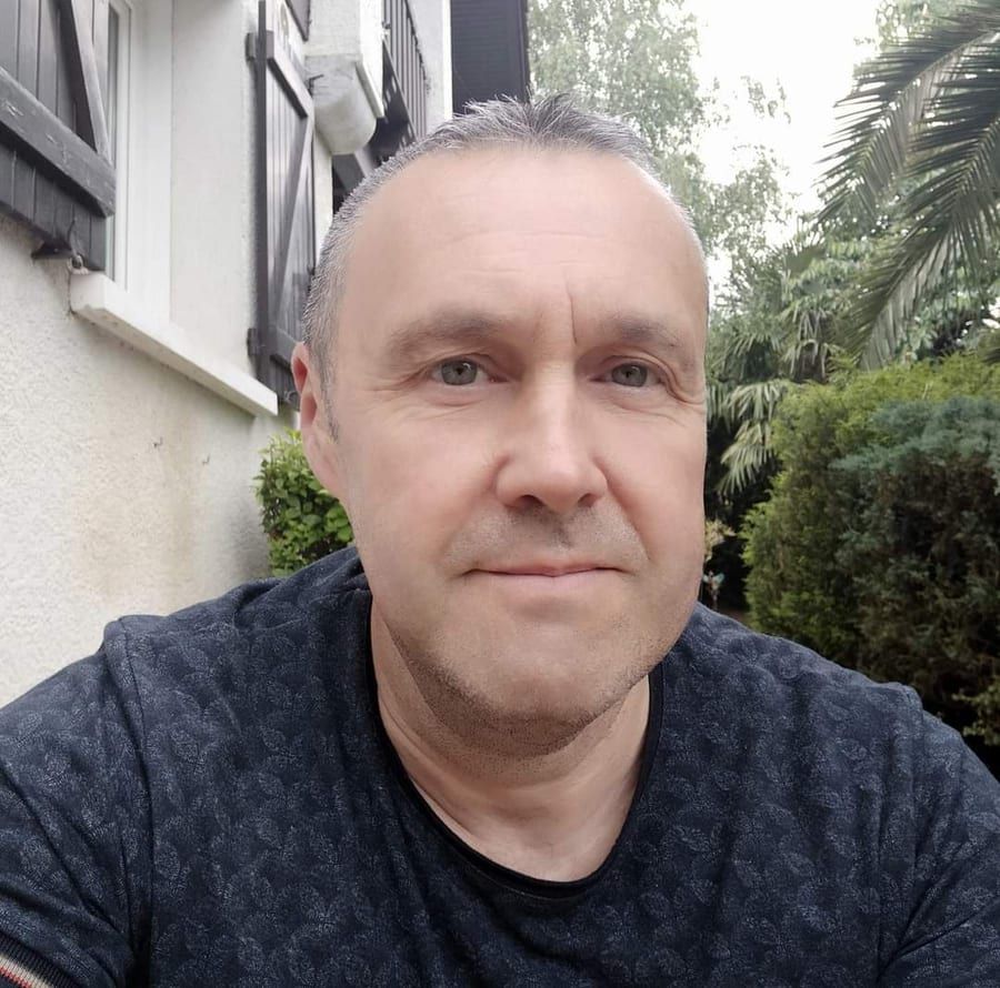 Lilien - Gay in Kliding Profil von Lilien, 33 Jahre, Gay in Kliding (Rheinland-Pfalz)