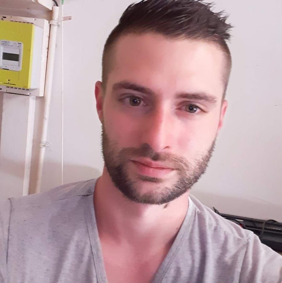 Profil von Stanislaw, 31 Jahre, Gay in Neef (Rheinland-Pfalz)