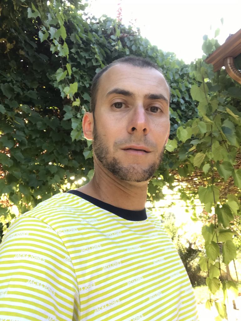 Madi - Gay in Kliding Profil von Madi, 36 Jahre, Gay in Kliding (Rheinland-Pfalz)