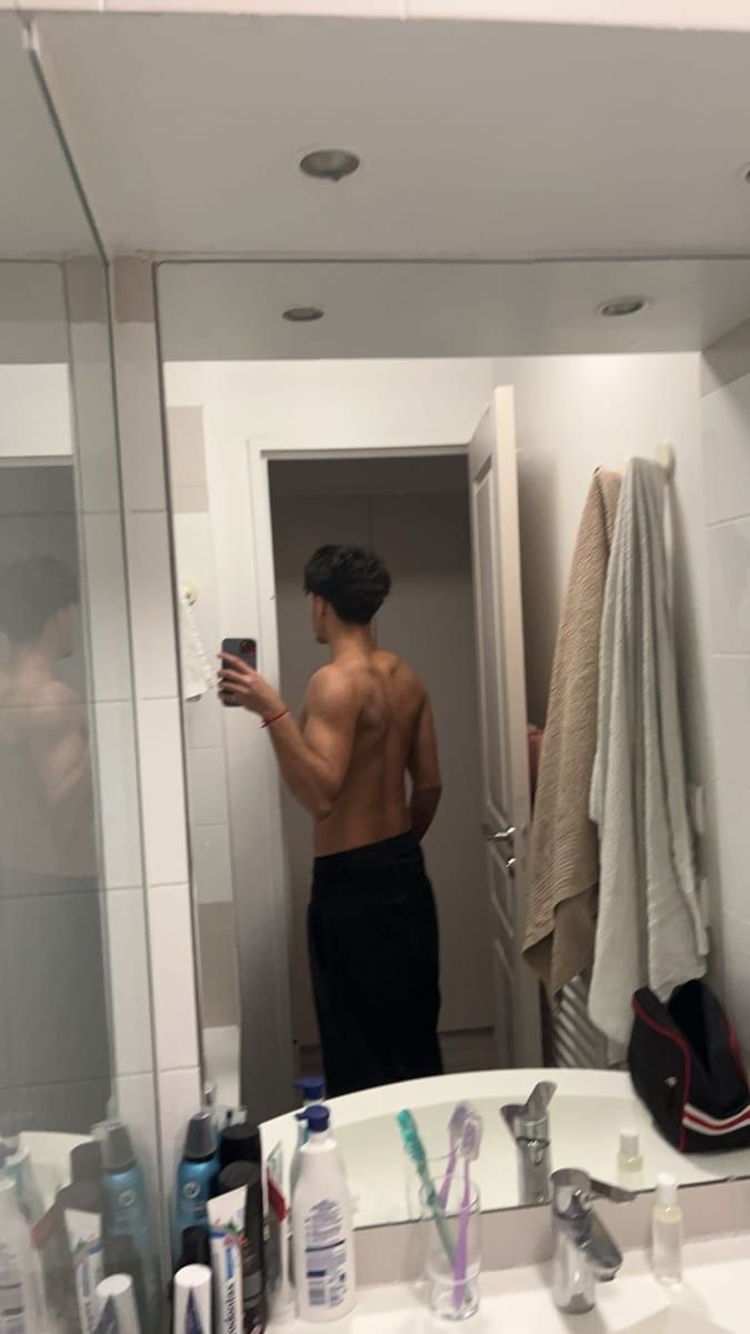 Profil von Ludovico, 22 Jahre, Gay in Watzerath (Rheinland-Pfalz)