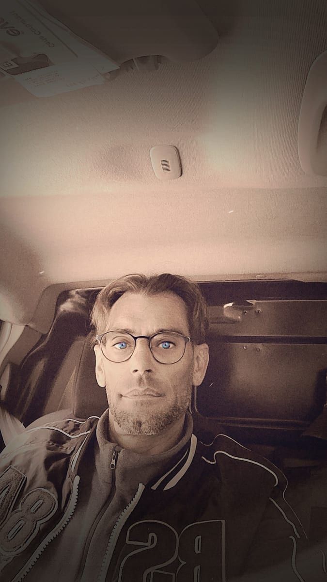 Profil von Henriques, 43 Jahre, Gay in Scheid (Rheinland-Pfalz)