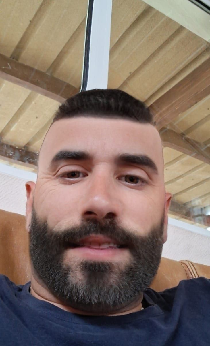 Profil von Fahed, 38 Jahre, Gay in Matzerath (Rheinland-Pfalz)