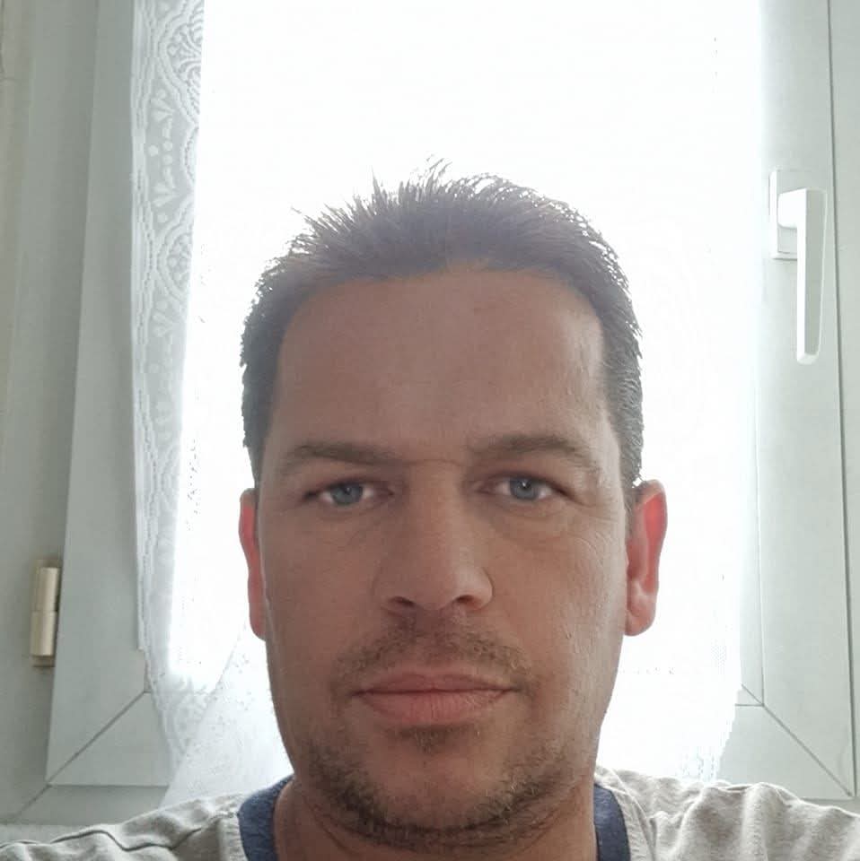 Profil von Hugh, 27 Jahre, Gay in Wallscheid (Rheinland-Pfalz)