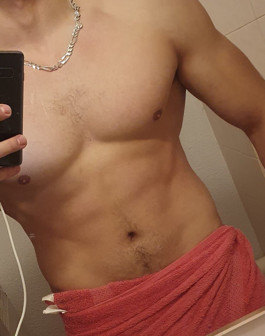 Profil von Djanis, 31 Jahre, Gay in Nochern (Rheinland-Pfalz)