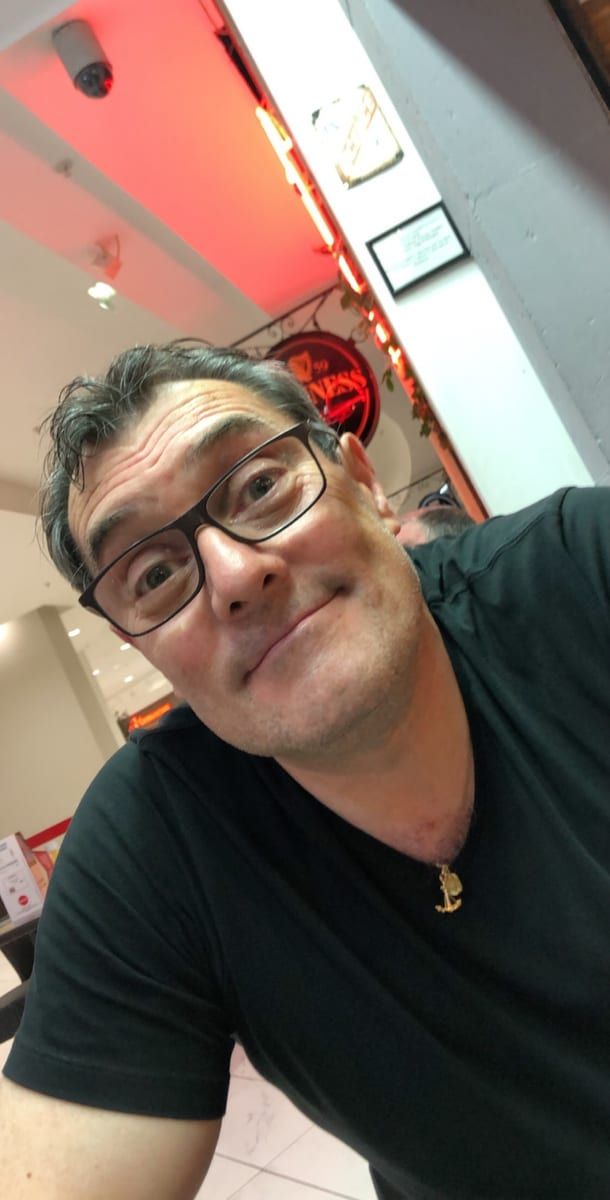 Profil von Gilles, 39 Jahre, Gay in Dahn (Rheinland-Pfalz)