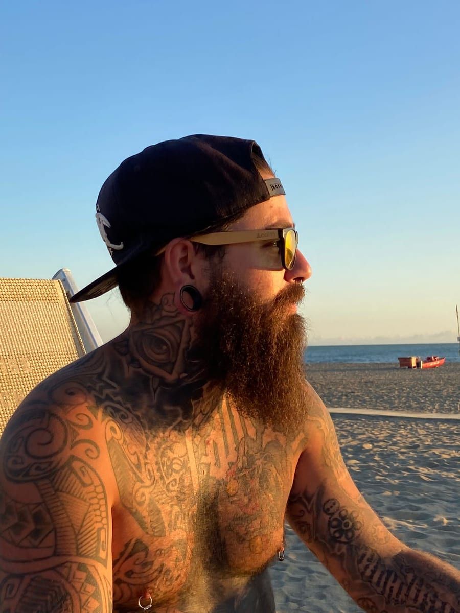 Profil von Cyann, 27 Jahre, Gay in Steineroth (Rheinland-Pfalz)