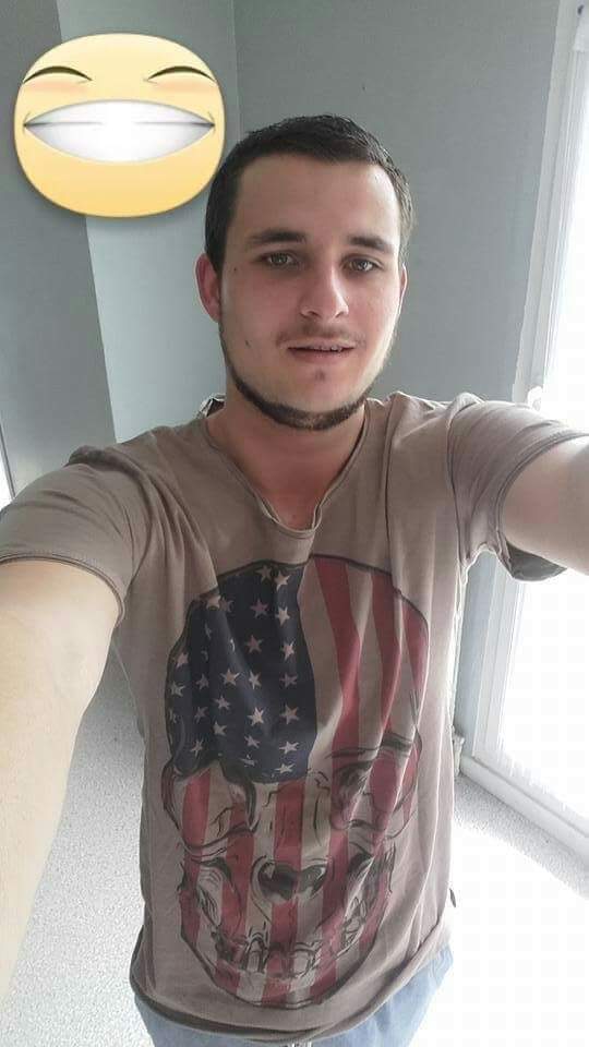 Profil von Berkan, 23 Jahre, Gay in Ailertchen (Rheinland-Pfalz)