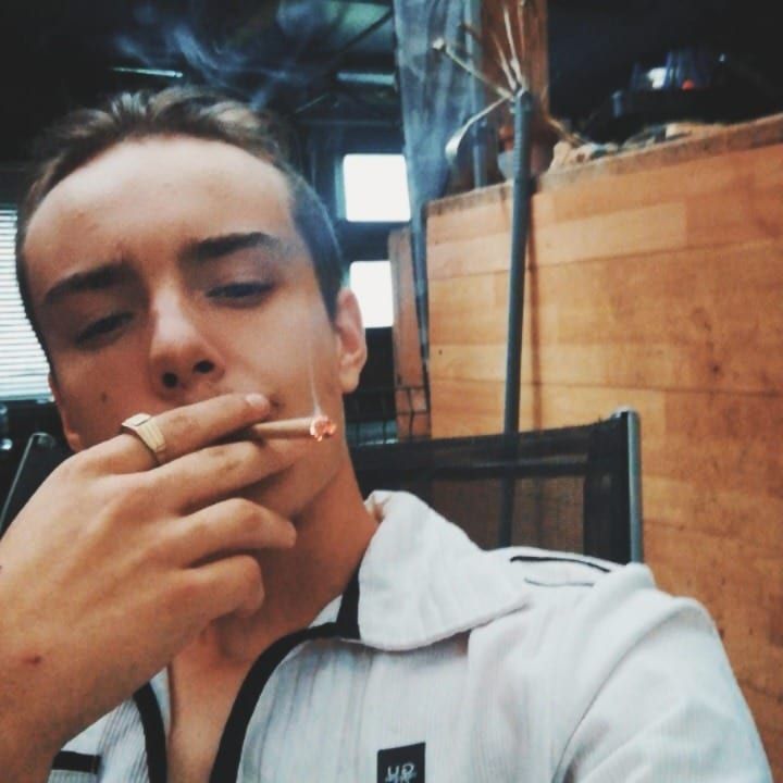 Profil von Binyamine, 24 Jahre, Gay in Zerf (Rheinland-Pfalz)