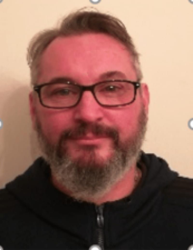 Janek - Gay in Girod Profil von Janek, 44 Jahre, Gay in Girod (Rheinland-Pfalz)