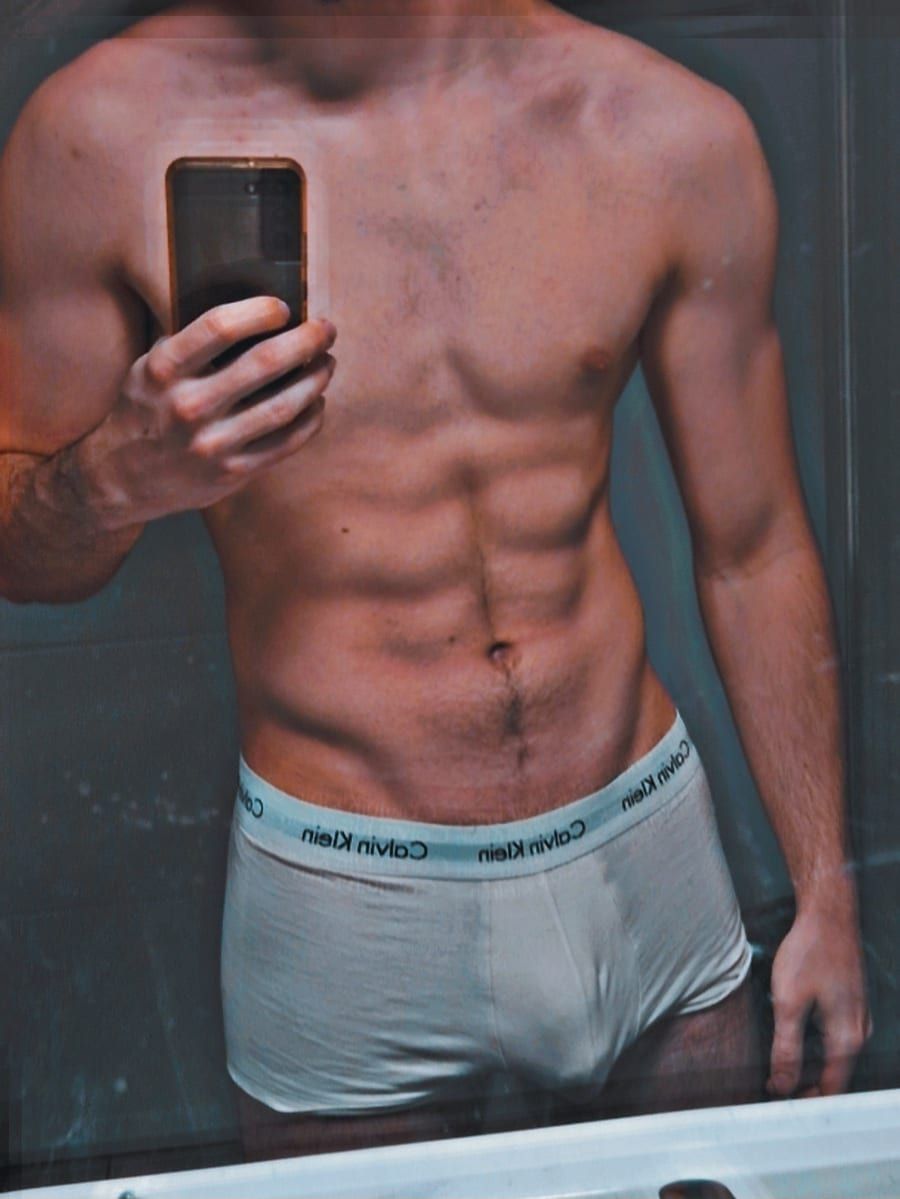 Profil von Jovani, 30 Jahre, Gay in Baar (Rheinland-Pfalz)