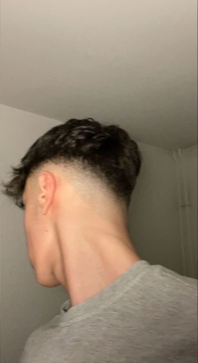 Profil von Lahcen, 27 Jahre, Gay in Biebern (Rheinland-Pfalz)
