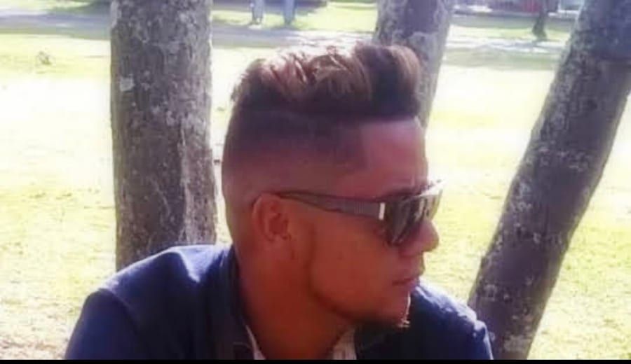 Profil von Sainte-luce, 41 Jahre, Gay in Beilingen (Rheinland-Pfalz)