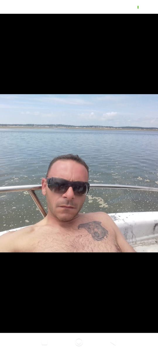 Profil von Abed, 42 Jahre, Gay in Nohn (Rheinland-Pfalz)