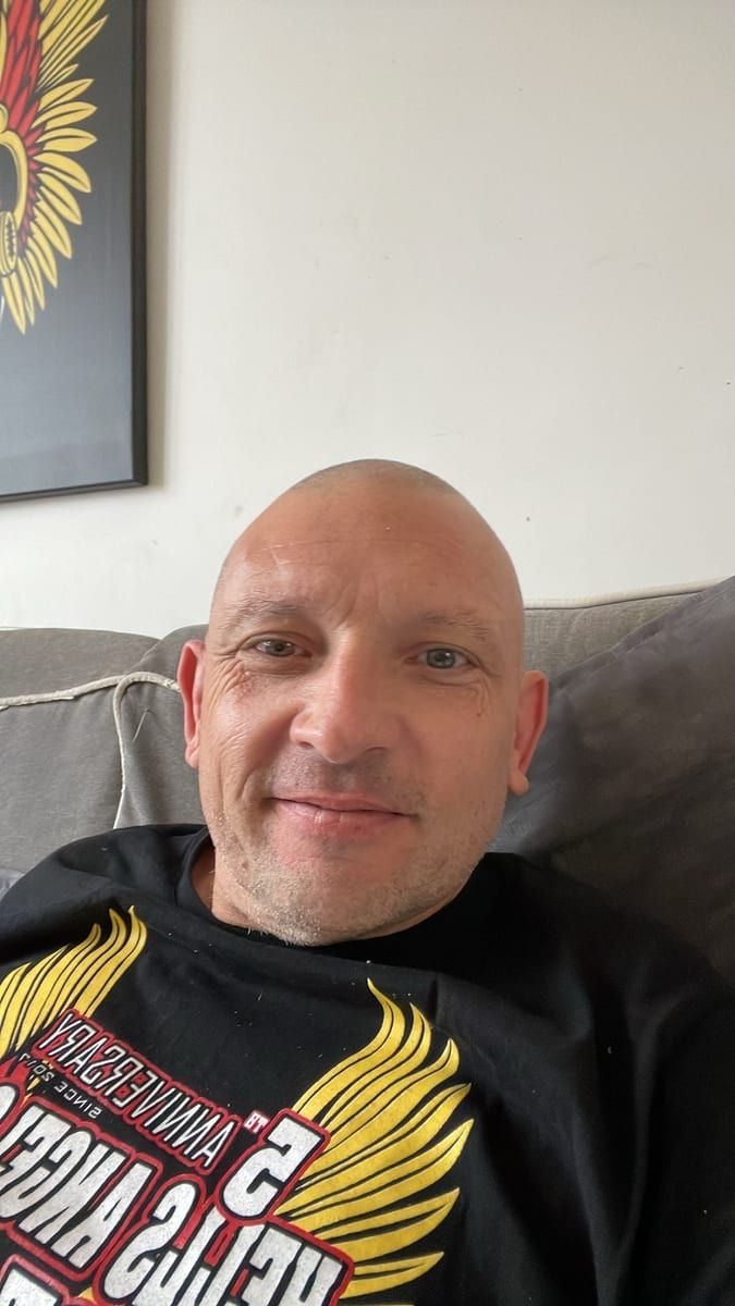 Profil von Franciszek, 22 Jahre, Gay in Neroth (Rheinland-Pfalz)