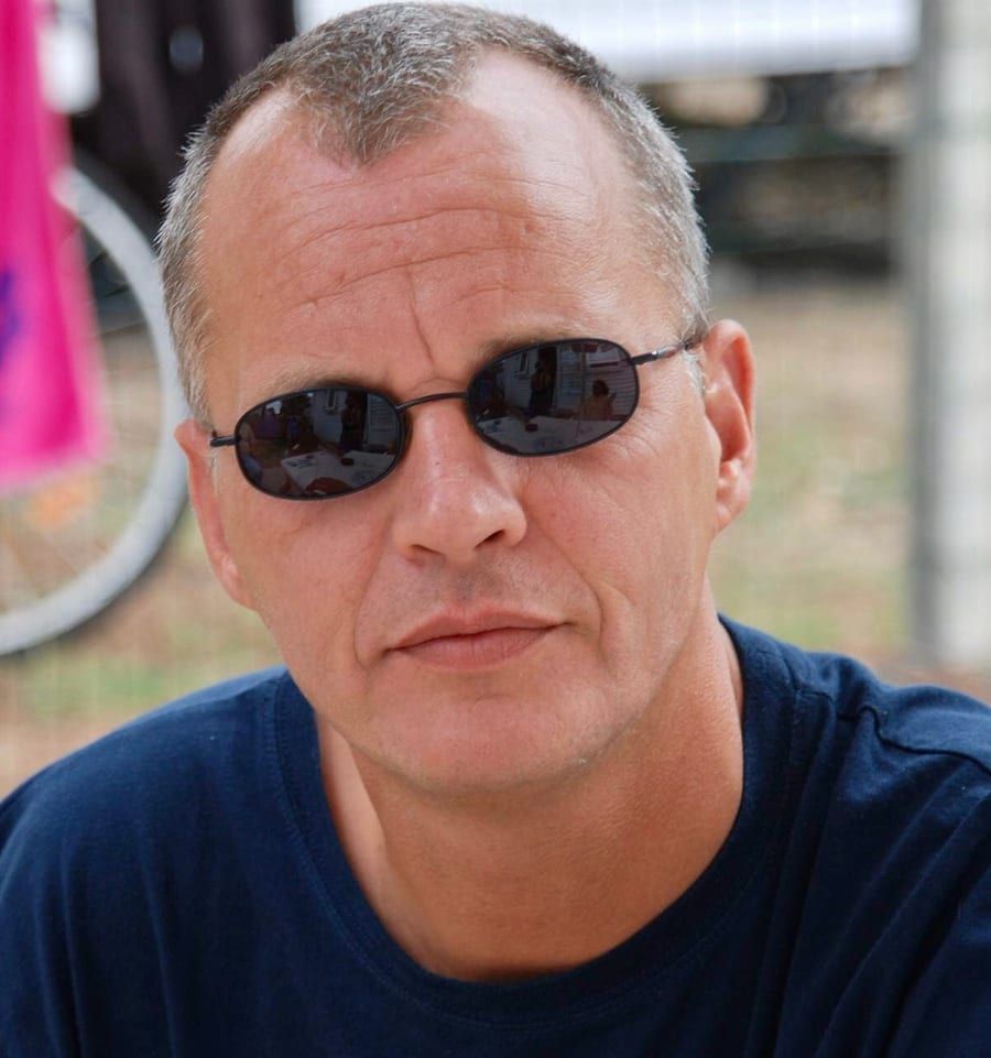 Carol - Gay in Dierfeld Profil von Carol, 22 Jahre, Gay in Dierfeld (Rheinland-Pfalz)