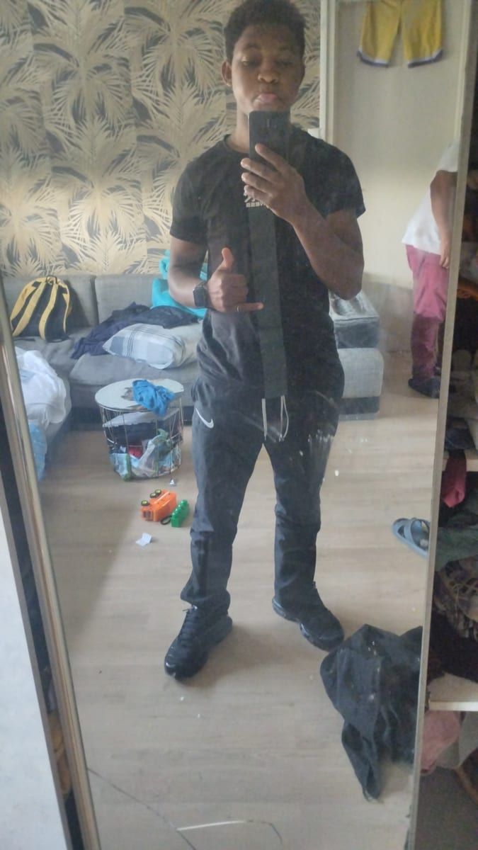 Profil von Thibaud, 23 Jahre, Gay in Mutterstadt (Rheinland-Pfalz)