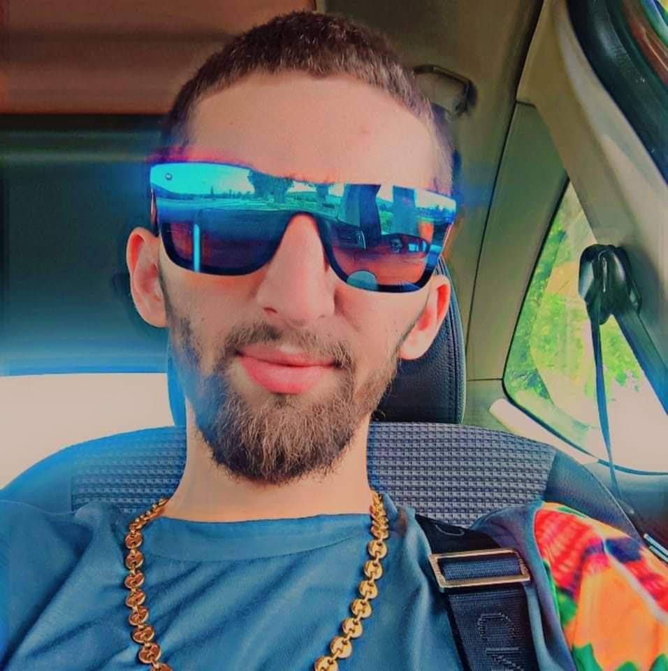 Profil von Marwan, 39 Jahre, Gay in Riveris (Rheinland-Pfalz)