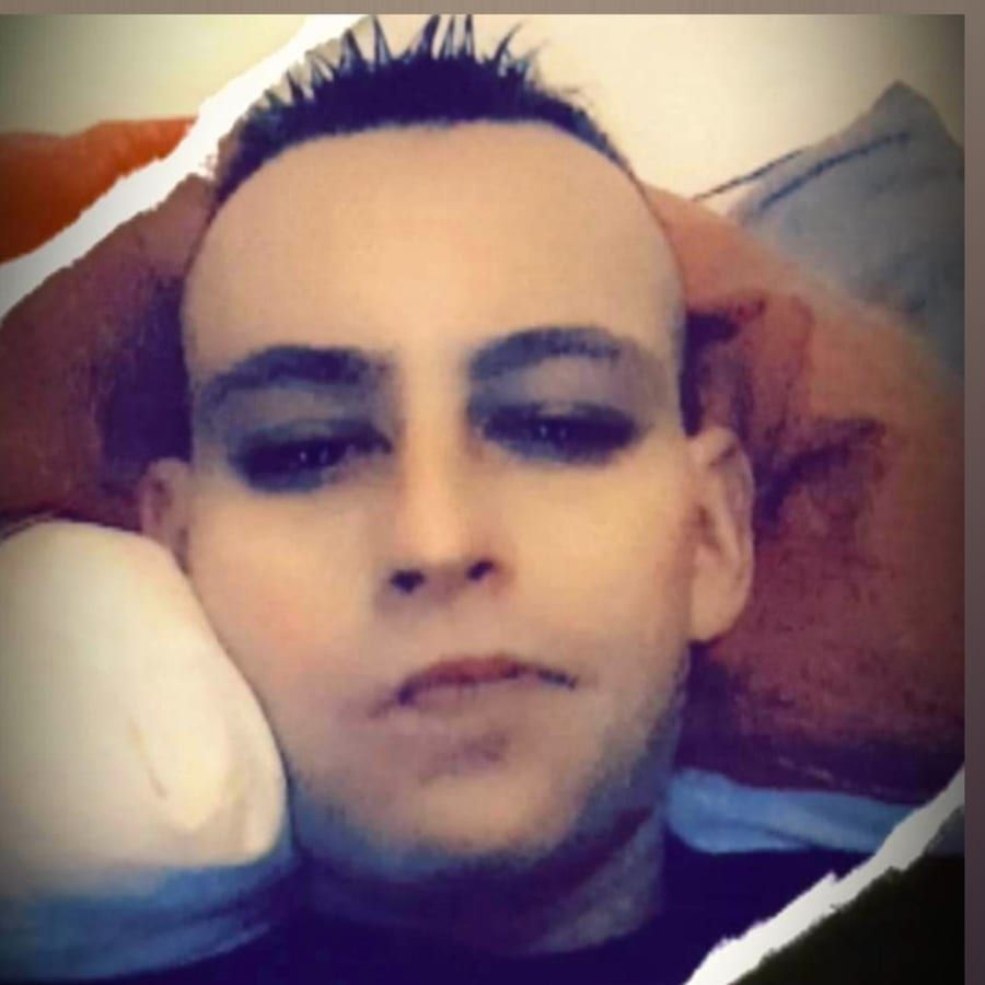 Profil von Omran, 22 Jahre, Gay in Maxsain (Rheinland-Pfalz)