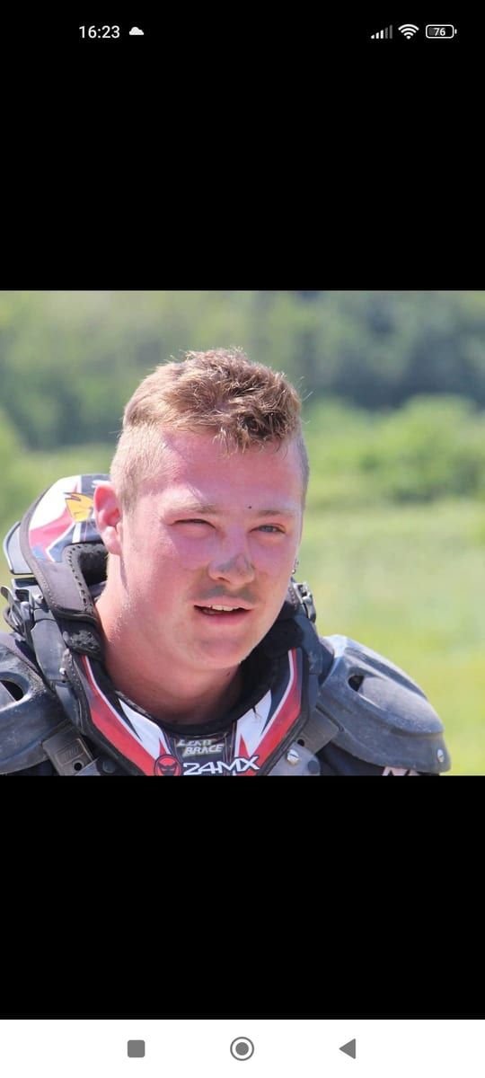 Byllel - Gay in Büchel Profil von Byllel, 28 Jahre, Gay in Büchel (Rheinland-Pfalz)