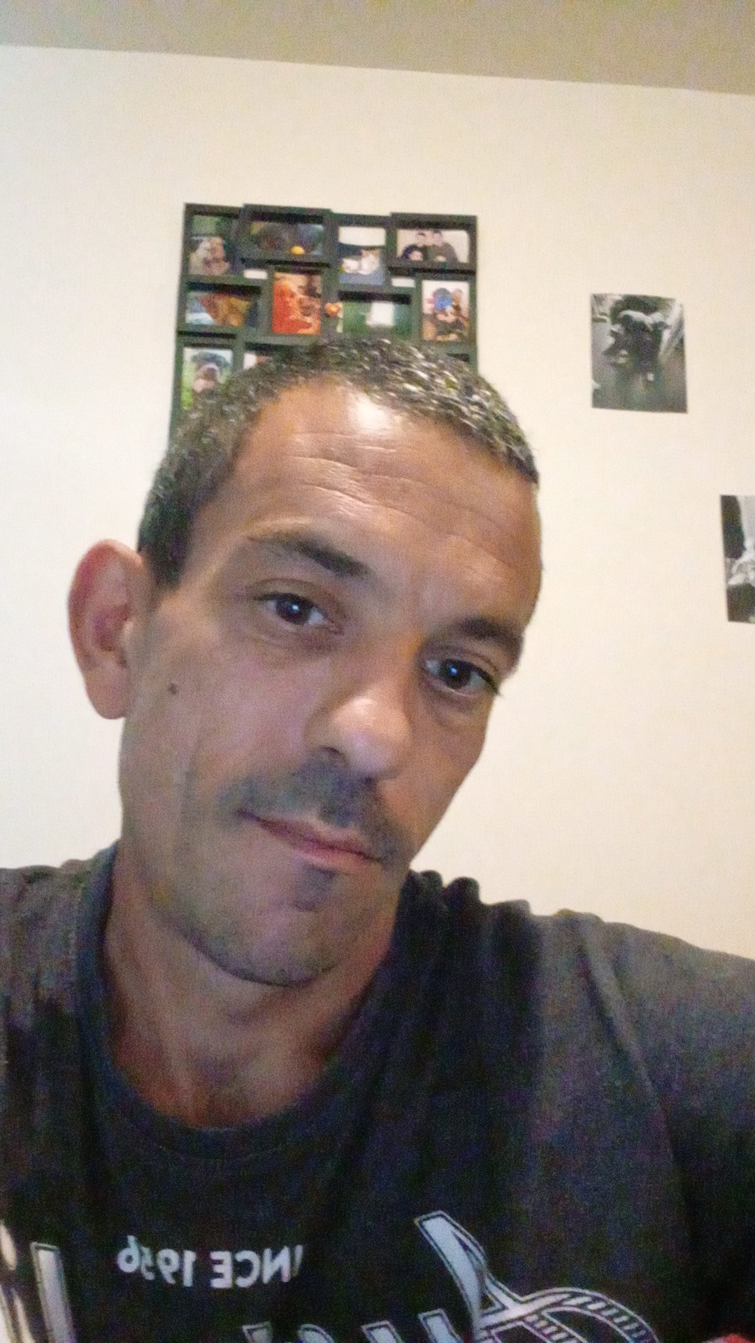 Rody - Gay in Einöllen Profil von Rody, 26 Jahre, Gay in Einöllen (Rheinland-Pfalz)