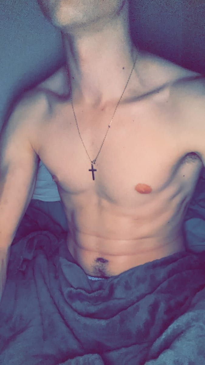 Profil von Mouadh, 24 Jahre, Gay in Scheid (Rheinland-Pfalz)