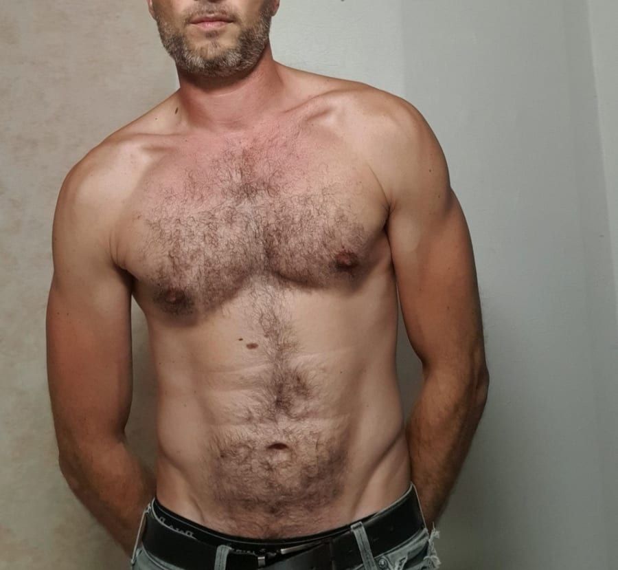 Profil von Benony, 36 Jahre, Gay in Matzerath (Rheinland-Pfalz)