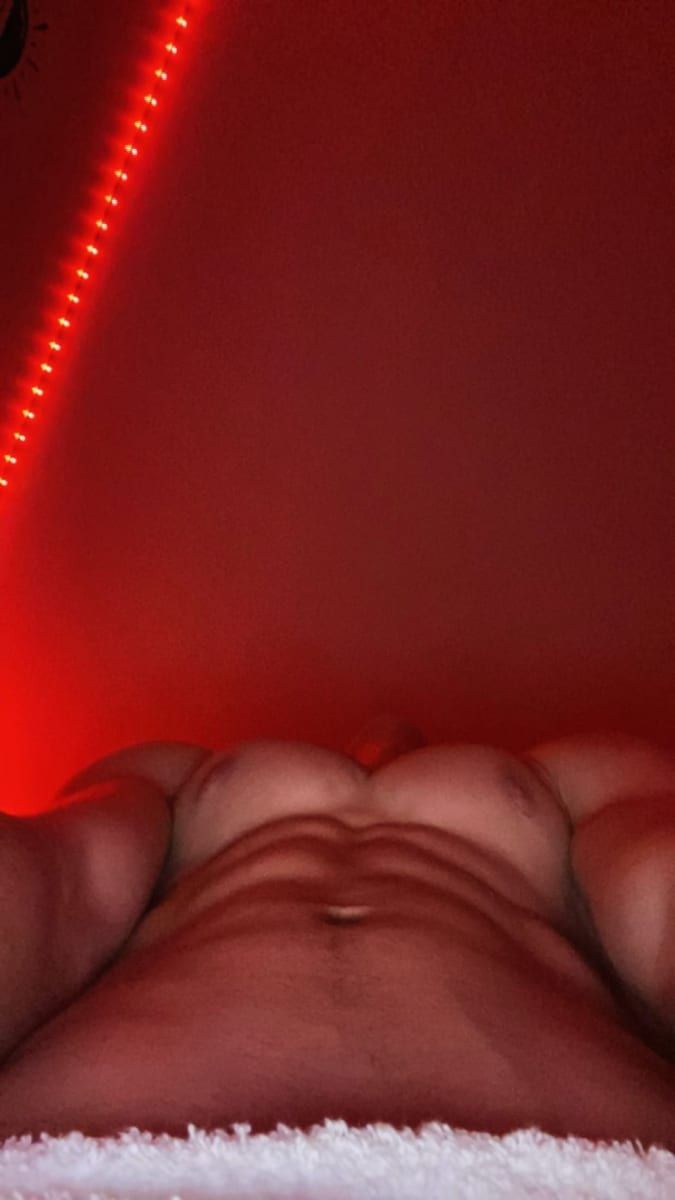 Profil von Adriel, 25 Jahre, Gay in Reuth (Rheinland-Pfalz)