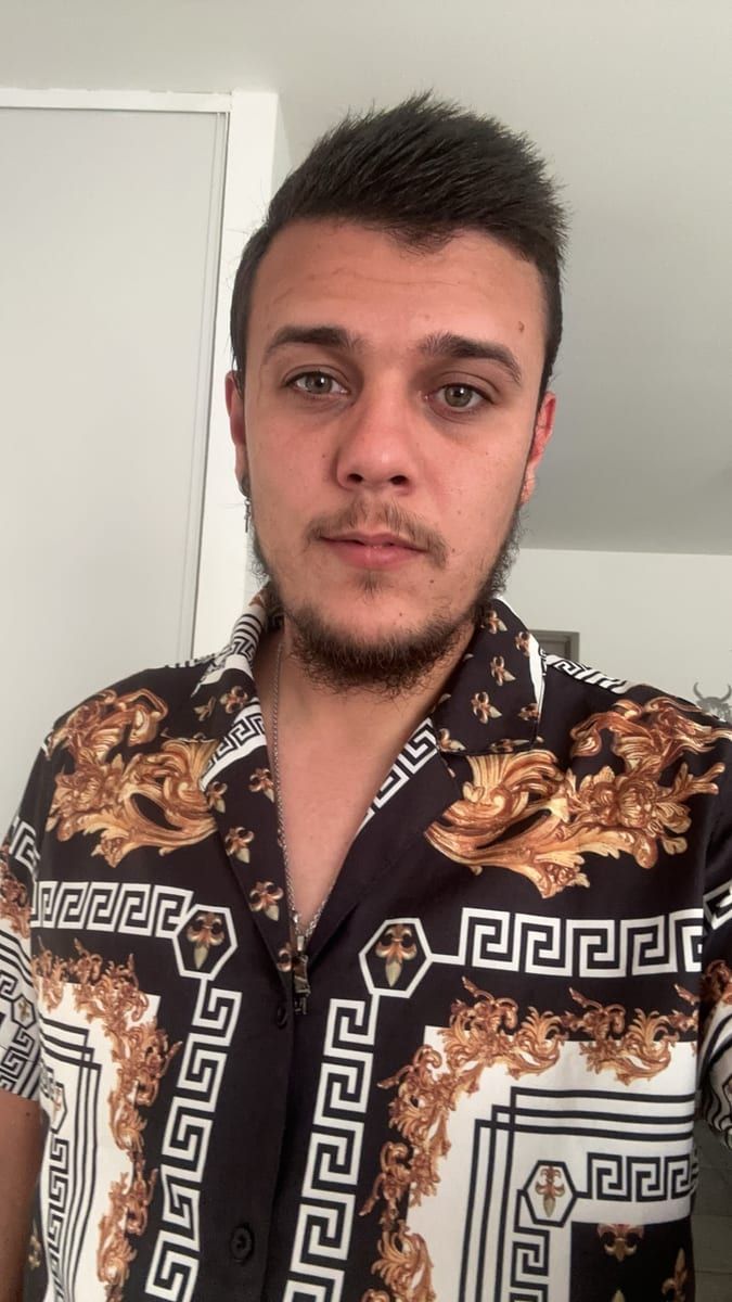 Profil von Hilel, 22 Jahre, Gay in Thür (Rheinland-Pfalz)