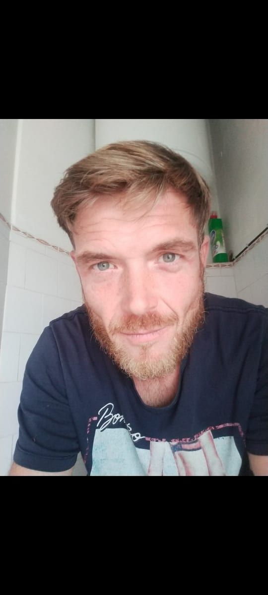 Profil von Diaby, 40 Jahre, Gay in Kümbdchen (Rheinland-Pfalz)