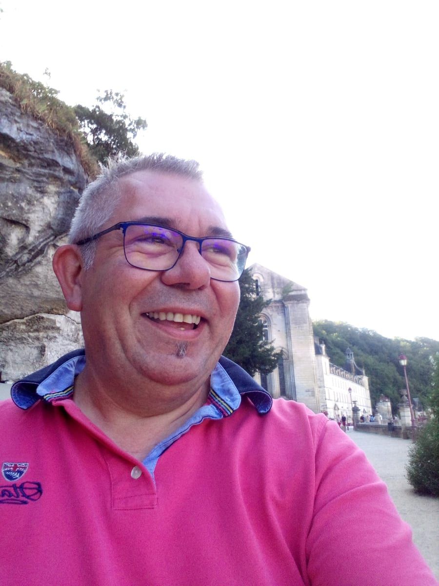 Profil von Arthur, 42 Jahre, Gay in Kümbdchen (Rheinland-Pfalz)