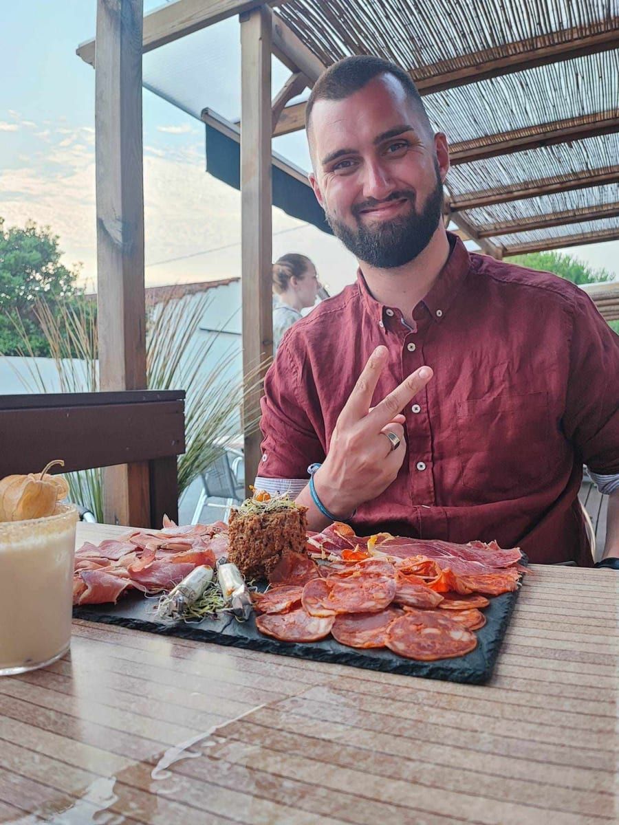 Profil von Albaro, 22 Jahre, Gay in Talling (Rheinland-Pfalz)