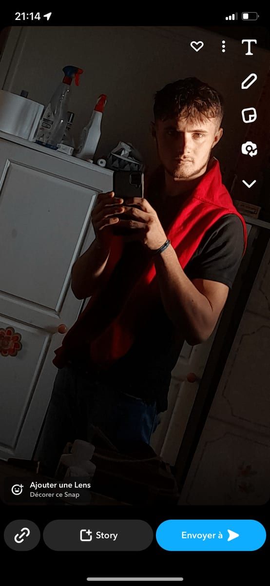 Profil von Flynn, 28 Jahre, Gay in Kolverath (Rheinland-Pfalz)
