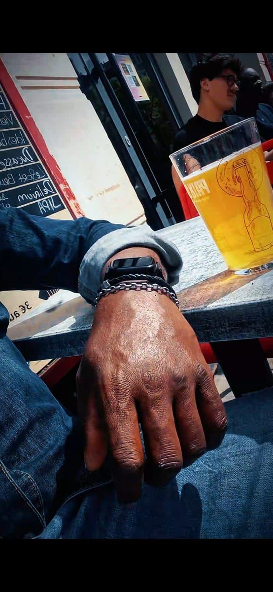 Roselin - Gay in Esch Profil von Roselin, 36 Jahre, Gay in Esch (Rheinland-Pfalz)