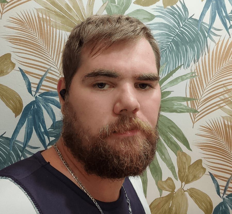 Profil von Aroun, 26 Jahre, Gay in Dümpelfeld (Rheinland-Pfalz)