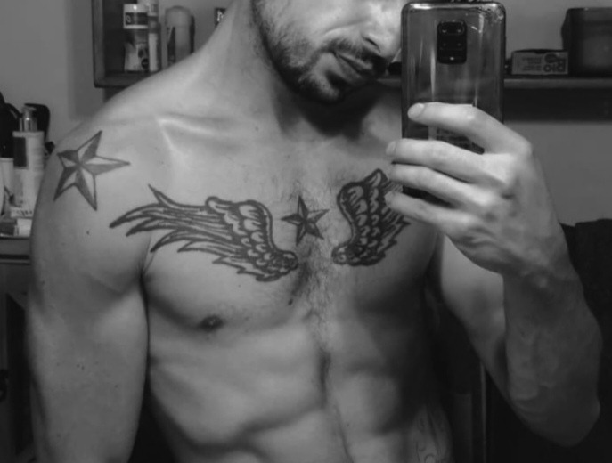 Profil von Erhard, 42 Jahre, Gay in Watzerath (Rheinland-Pfalz)