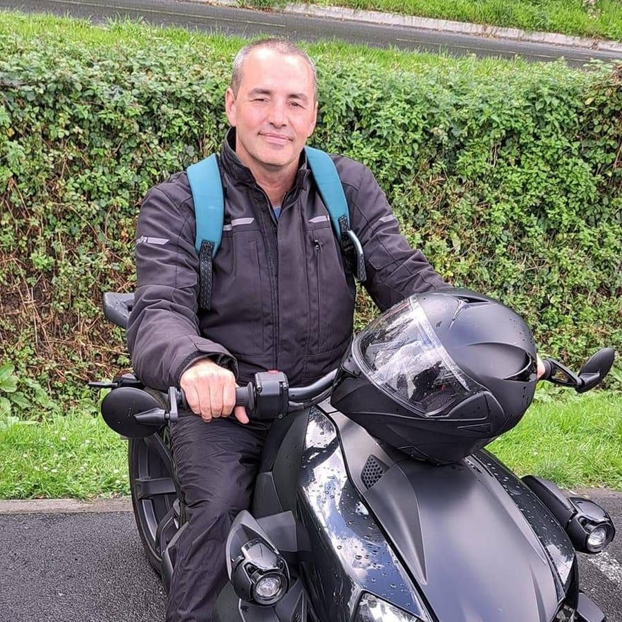 Profil von Onezime, 28 Jahre, Gay in Scheuern (Rheinland-Pfalz)