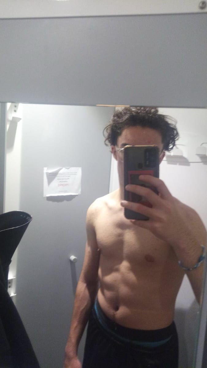 Profil von Eron, 34 Jahre, Gay in Sinzig (Rheinland-Pfalz)