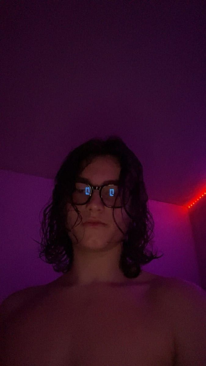 Profil von Nahed, 27 Jahre, Gay in Immert (Rheinland-Pfalz)