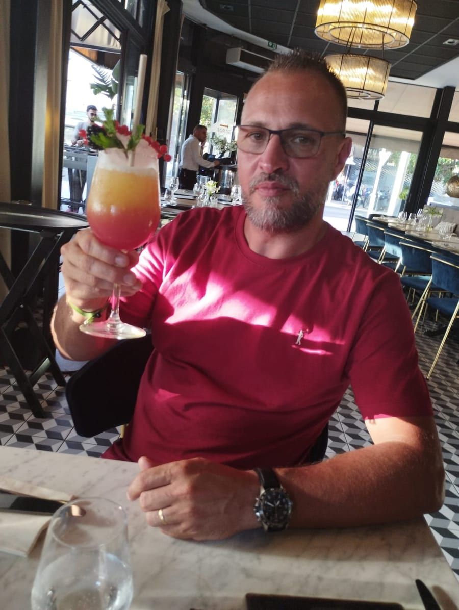Profil von Manille, 26 Jahre, Gay in Matzerath (Rheinland-Pfalz)