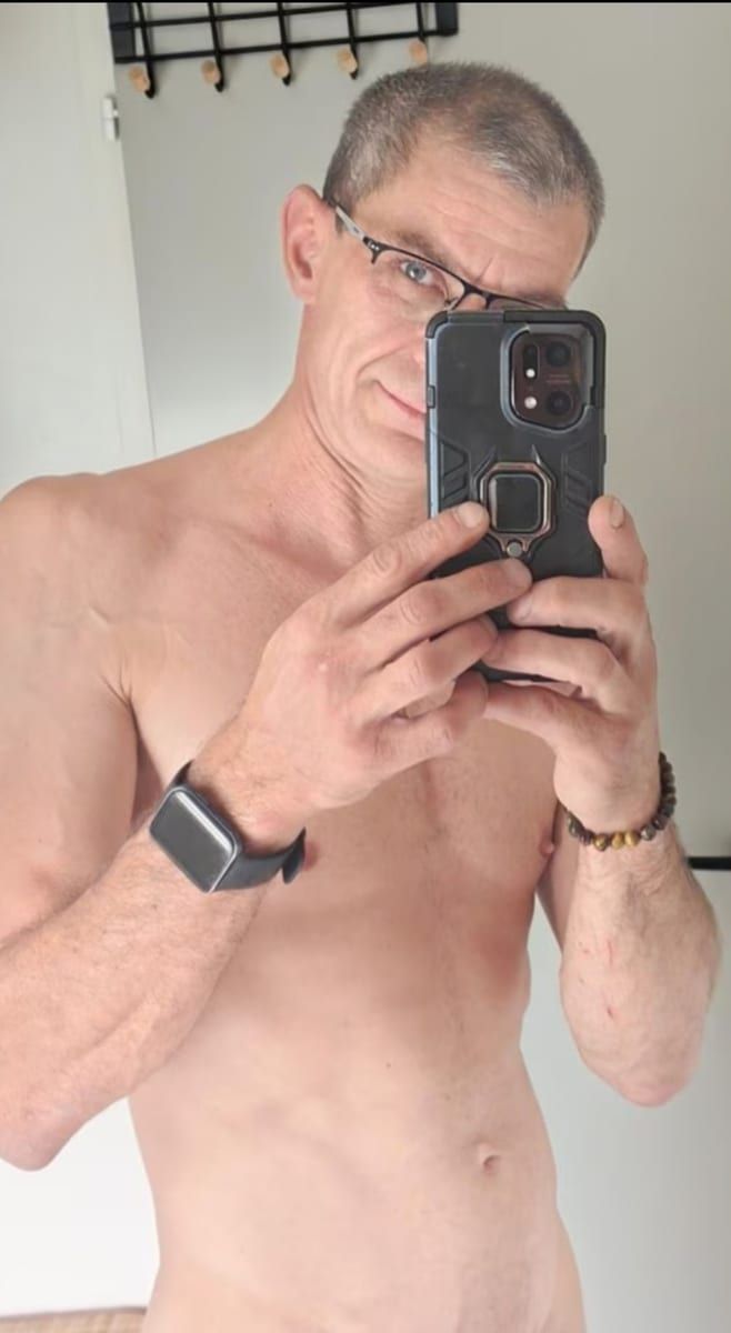 Profil von Ysmael, 44 Jahre, Gay in Meuspath (Rheinland-Pfalz)