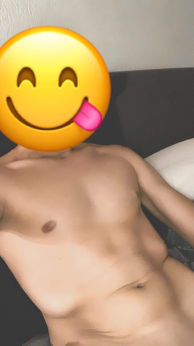 Profil von Makhan, 27 Jahre, Gay in Drees (Rheinland-Pfalz)